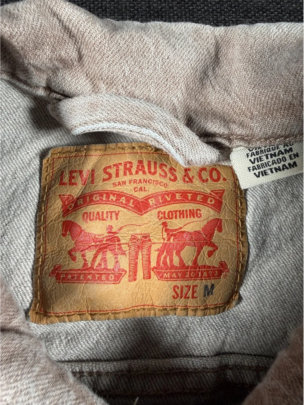 Levi's Men's Medium Beige Denim Jacket